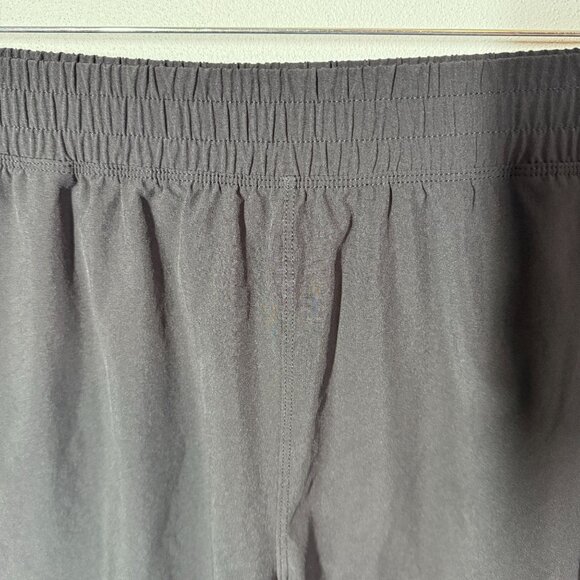 All in Motion Womens Tech Shorts Large Black Activewear Gym Walking Running - Picture 3 of 9